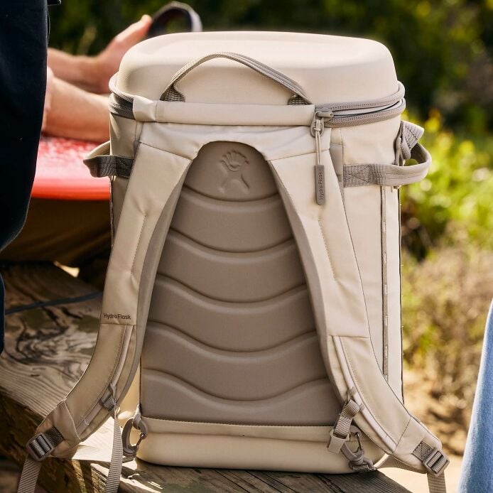Carryout™ Backpack 22 L - Image 10